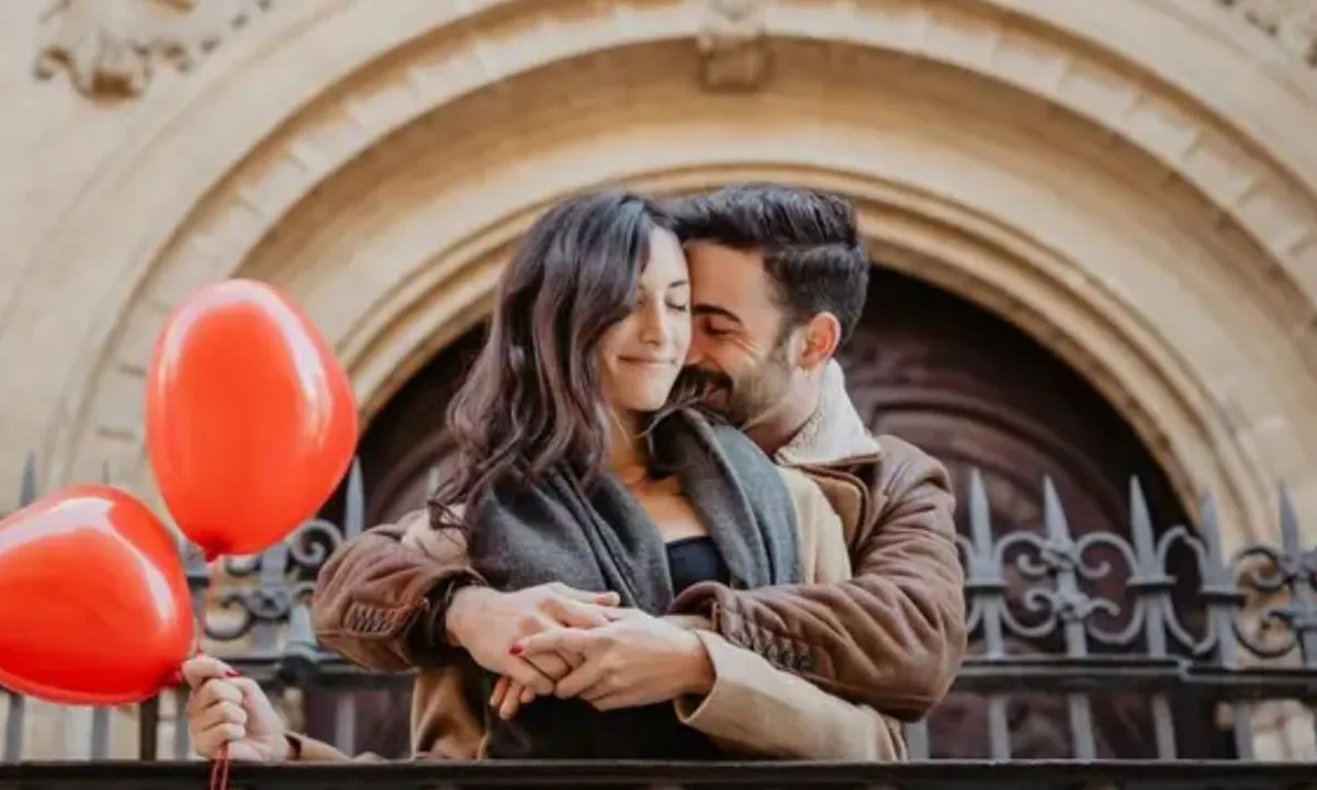 60 Ucapan Valentine untuk Pacar, Bikin Pujaan Hati Makin Sayang