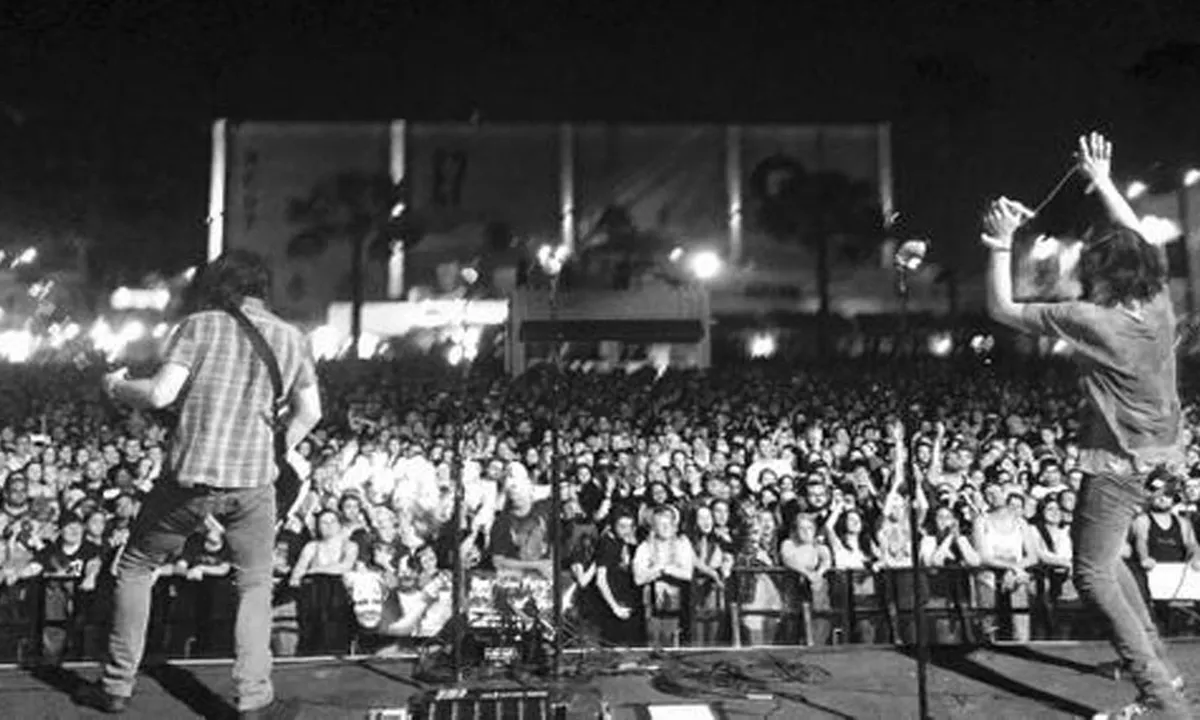 7 Band Emo Yang Pernah Kamu Dengerin Waktu Remaja (Part III)