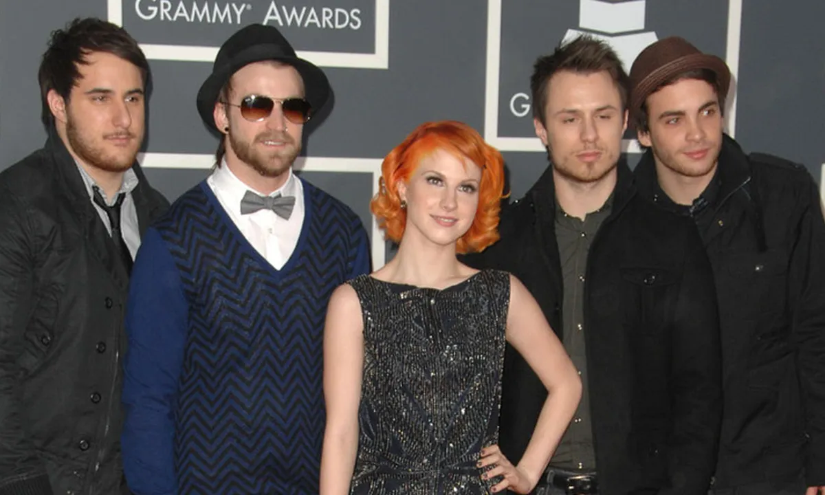 7 Lagu Paramore Yang Mungkin Kamu Lupakan