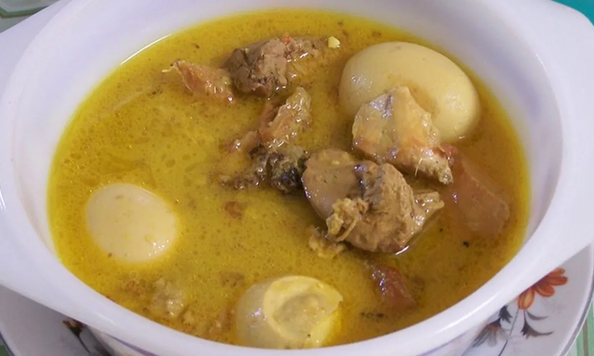 7 Resep Kreasi Opor Ayam Kampung yang dan Praktis Dibuat di Rumah