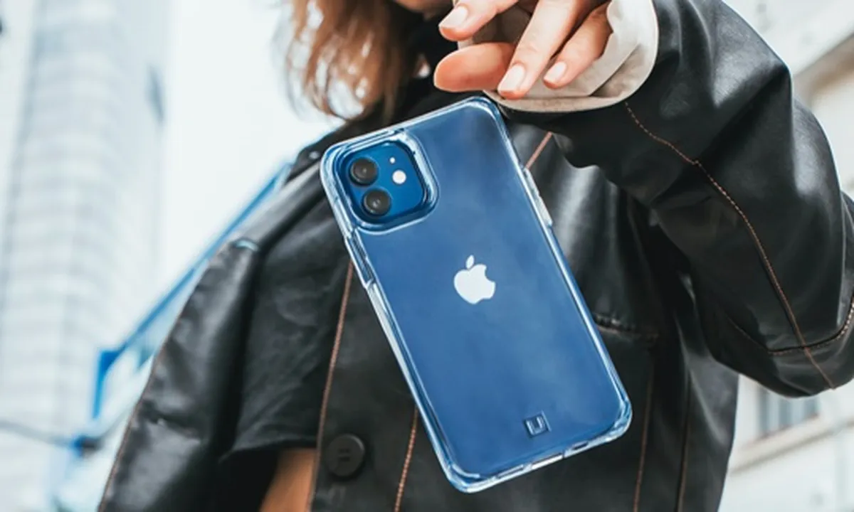 8 Cara Membersihkan Case HP Bening yang Kotor dan Menguning agar Kembali Kinclong