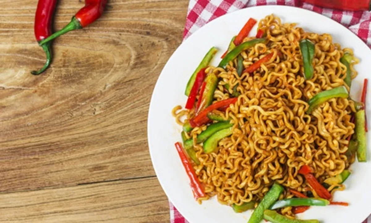 8 Cara Membuat Mie Goreng Pedas Spesial, Mudah dan Bikin Nagih