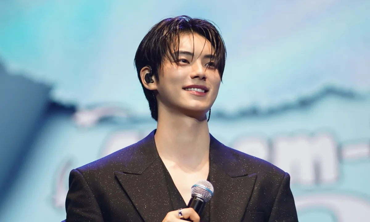 8 Highlight Fanmeeting Lee Chae Min, Main Piano Hingga Ucapan Ultah Untuk Fans