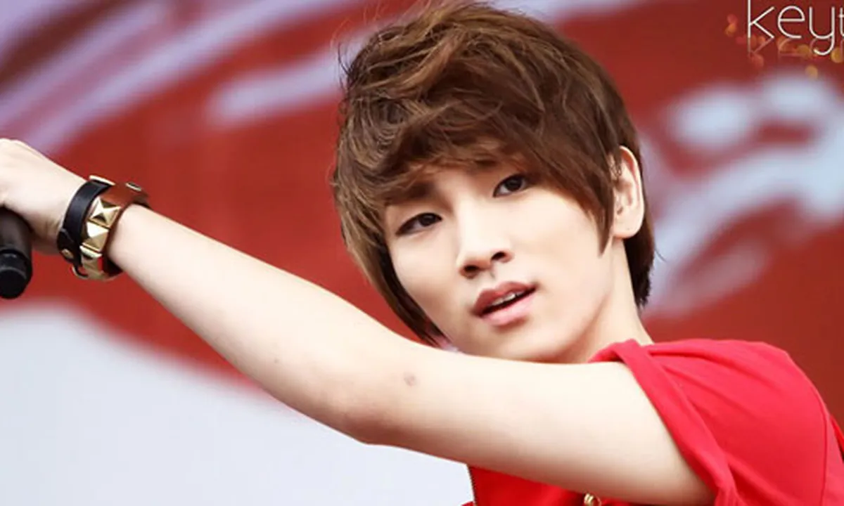 8 Idol Pria Korea Ini Adalah Anak Tunggal