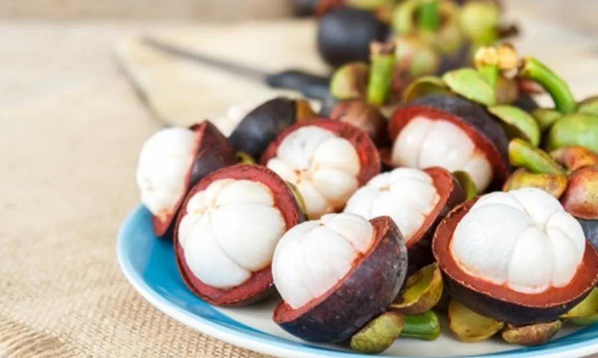 8 Jenis Buah Ini Ternyata Kaya Nutrisi dan Bersifat Anti Kanker