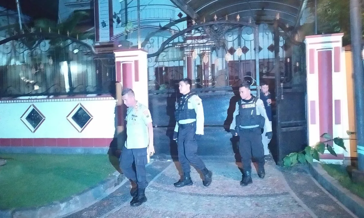 8 Rumah di Malang Digerebek Terkait Kejahatan Cybercrime Internasional
