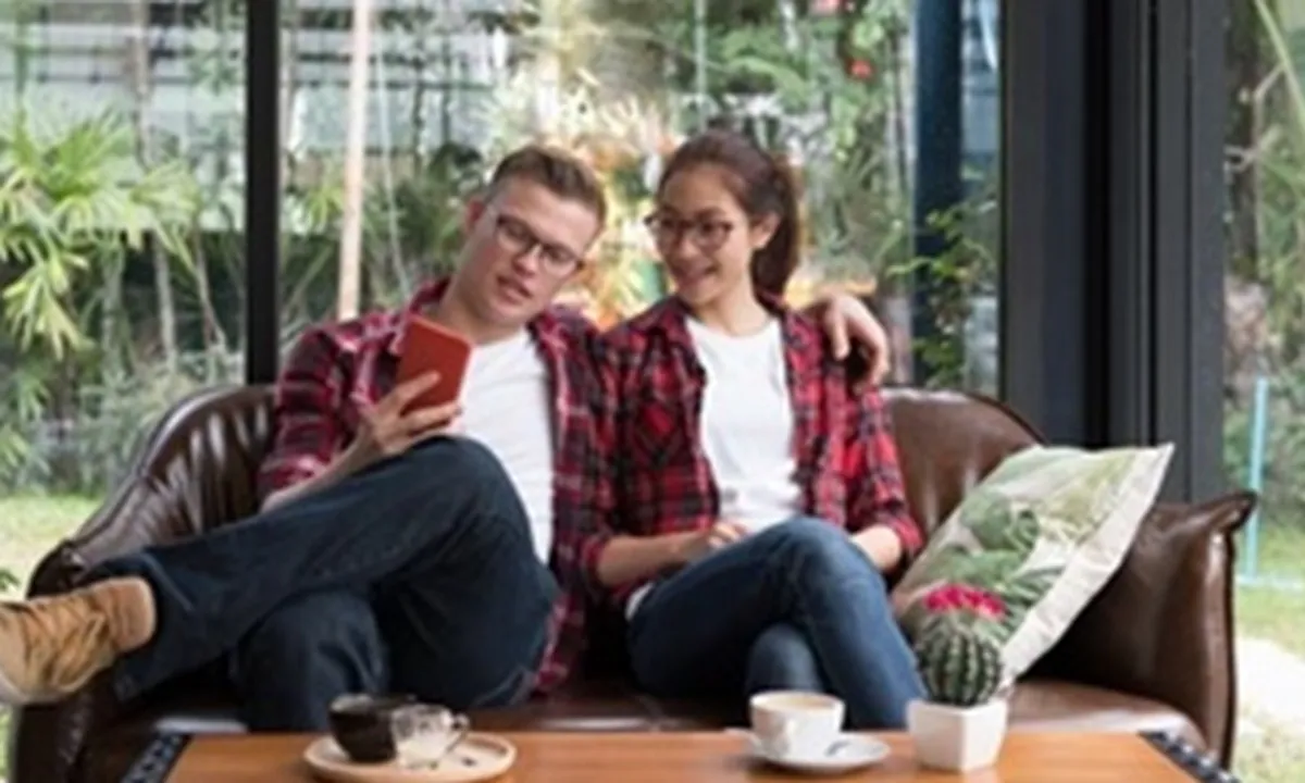 80 Kata-Kata Status WA untuk Pacar yang Romantis, Bisa Bikin Baper dan Makin Sayang