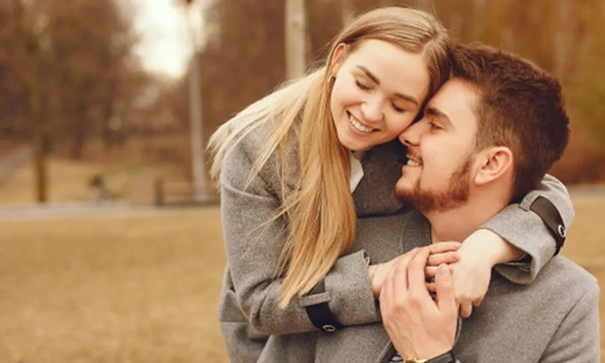 100 Kata-Kata Bucin Singkat dan Populer, Romantis dan Bikin Baper Si Doi