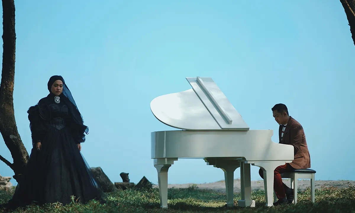 Ade Govinda dan Ernie Zakri Berkolaborasi Rilis Single 'Masing-Masing'