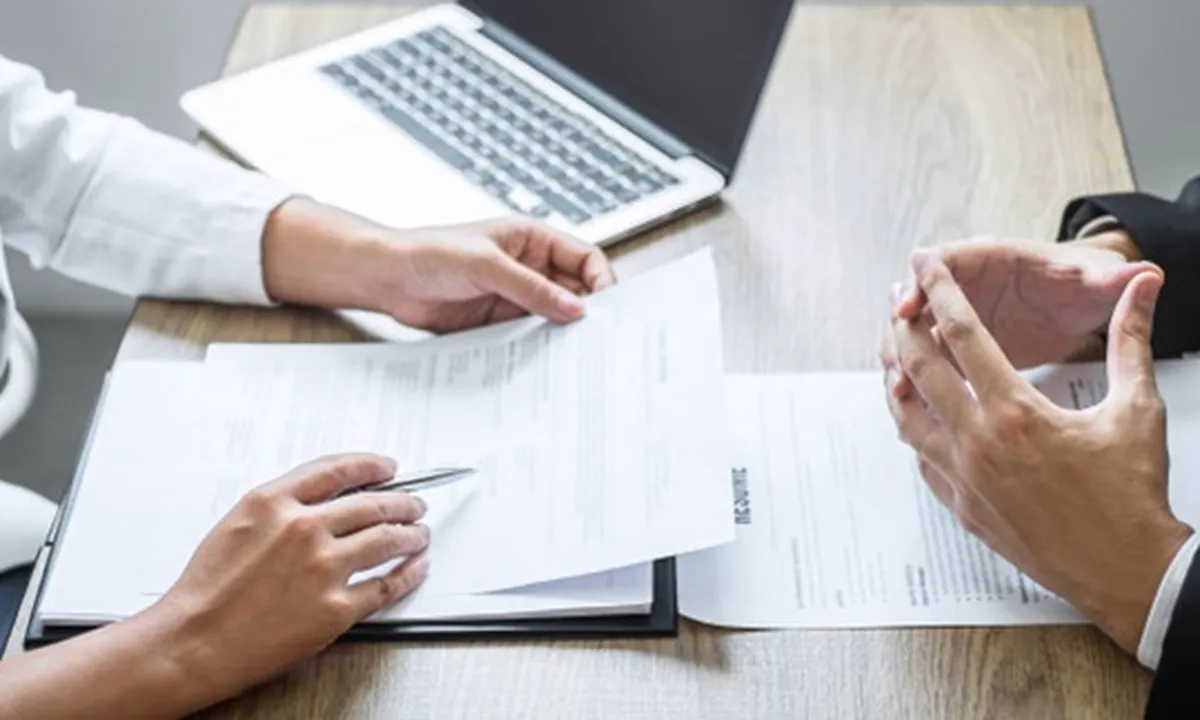 Apa itu CV? Inilah Pengertian Ciri-Ciri dan Cara Membuatnya