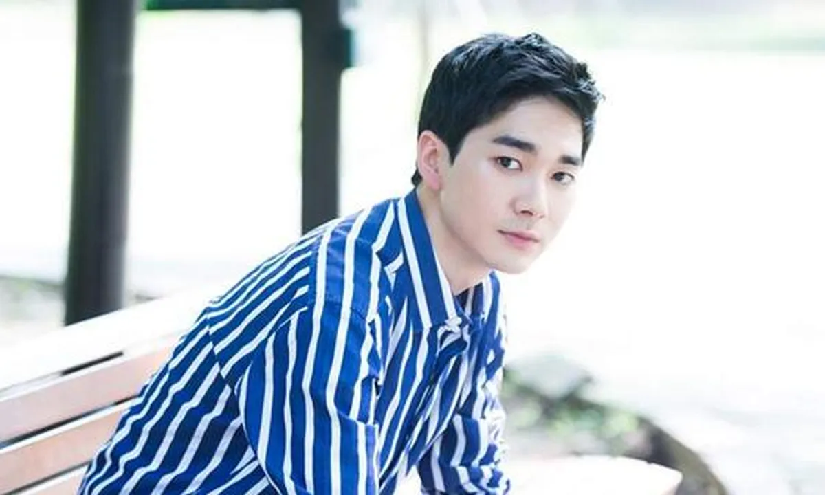 Aron NU'EST Bantu Selamatkan Nyawa Anak Kecil di Atas Pesawat