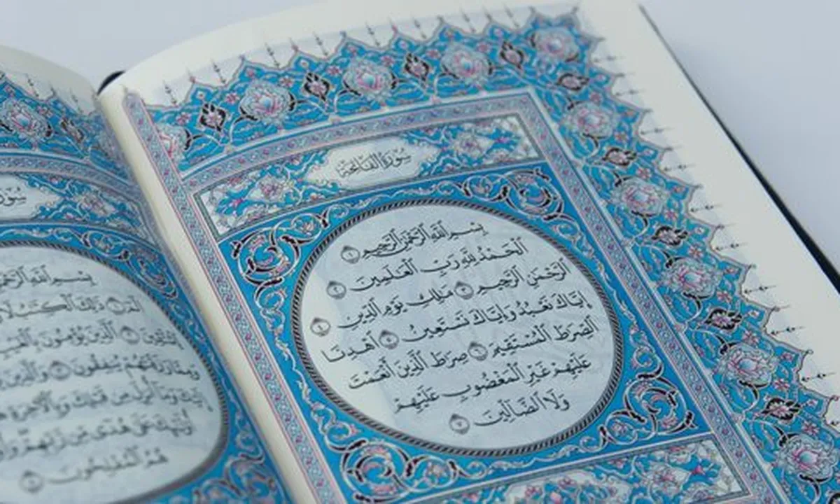 Arti dari Tadarus Alquran Adalah Memahami dan Mempelajari, Beserta Adab dan Manfaatnya