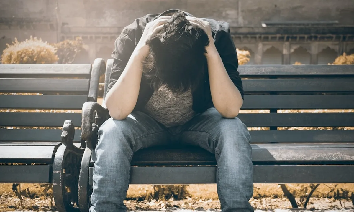 Arti Feeling Lonely dalam Hubungan Percintaan, Beserta Cara Mengatasinya dengan Tepat dan Bijak