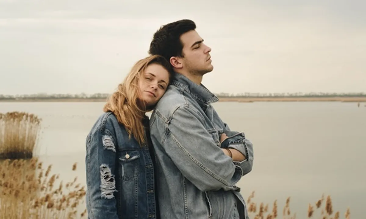Arti Friendzone Secara Psikologis, Ciri-Ciri dan Cara Mengatasi