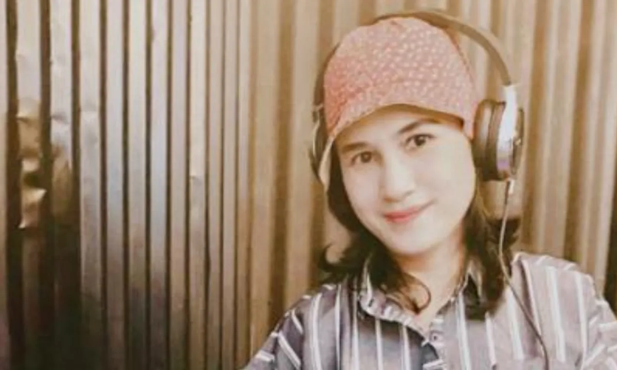 Arti Musik dan Kehidupan Bagi DJ Dina Subono