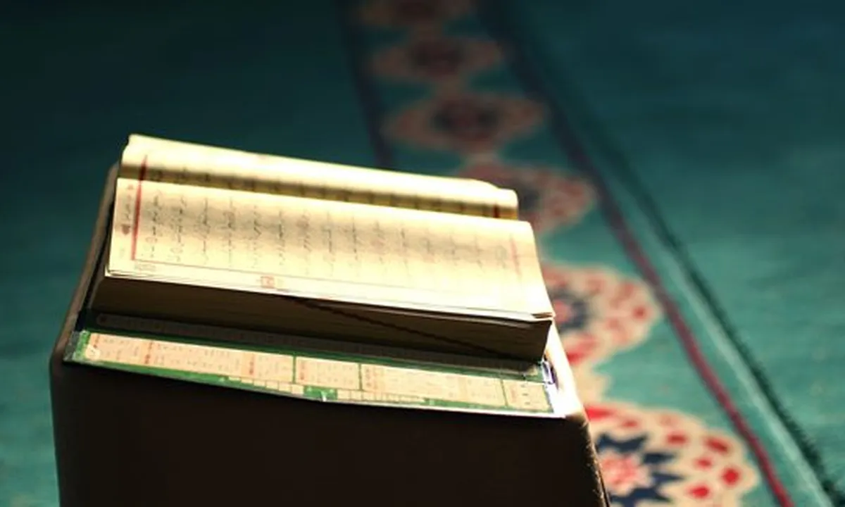 Arti Riya: Pengertian, Hukum, dan Jenisnya dalam Islam