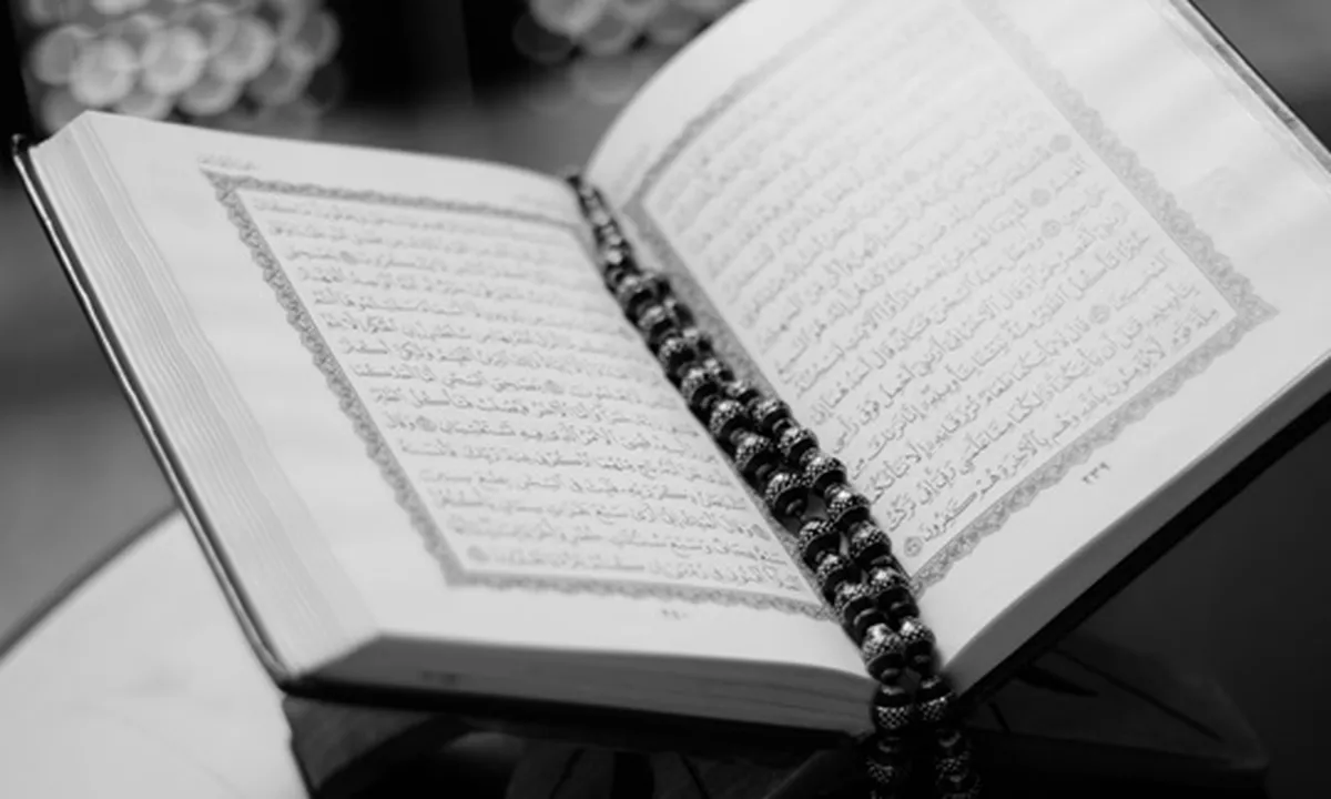 Arti Surah Al Ikhlas dan Keutamaannya yang Menakjubkan, Amalkan Setiap Hari