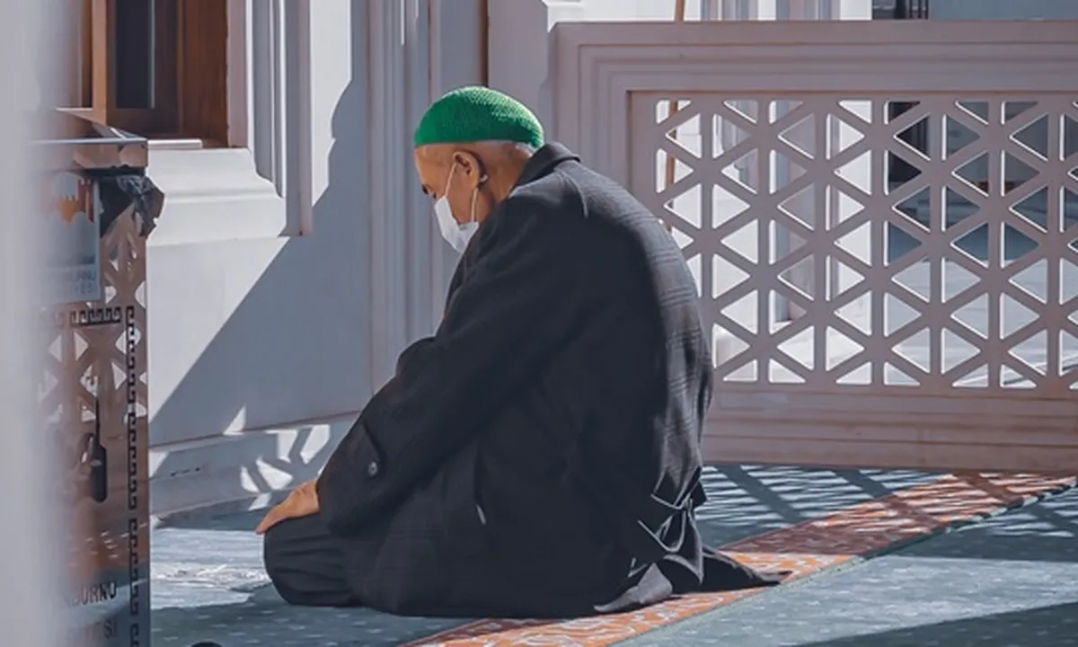 Arti Syahadat Adalah Kesaksian Terhadap Allah dan Rasul, Ketahui Pula Keutamaannya