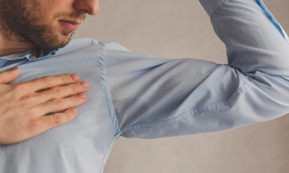 Atasi Ketiak Hitam Akibat Deodoran, Tips Memilih Produk yang Aman dan Efektif!