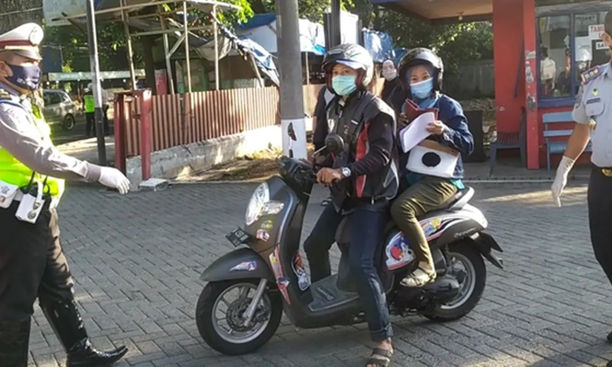 Awali PSBB Malang Raya, Beberapa Kendaraan Diminta Putar Balik
