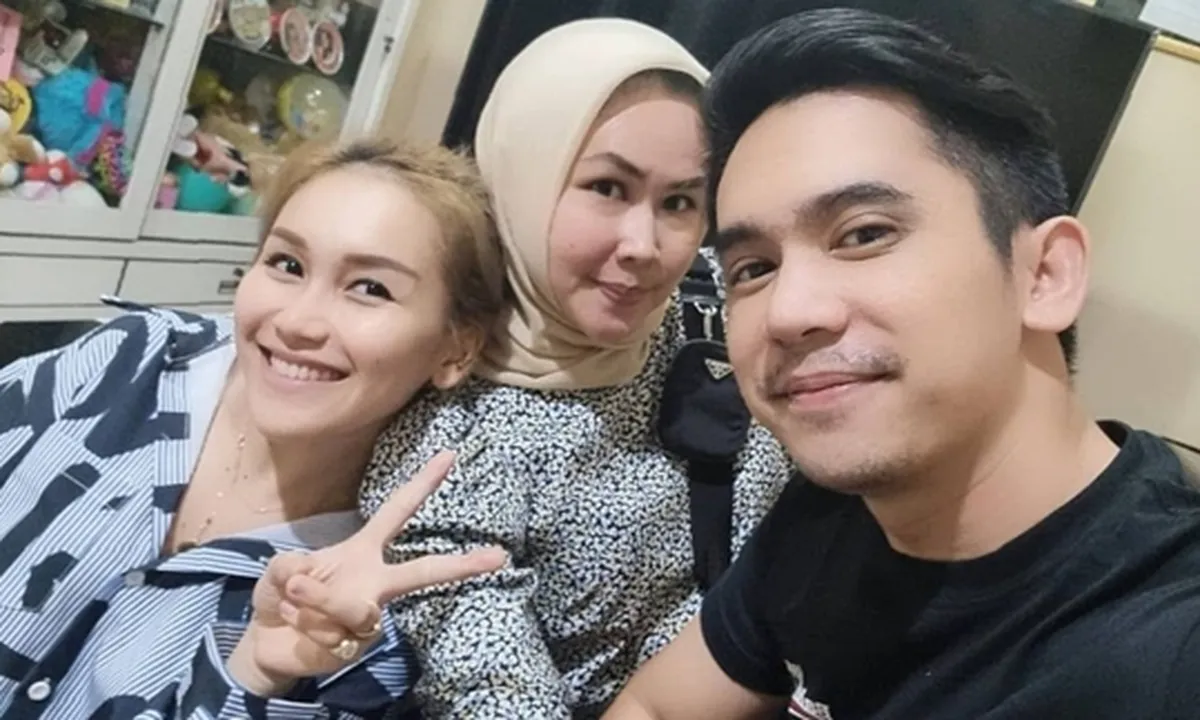 Ayu Ting-Ting Kedatangan Pemilik Wedding Organizer, Urus Rencana Pernikahan?