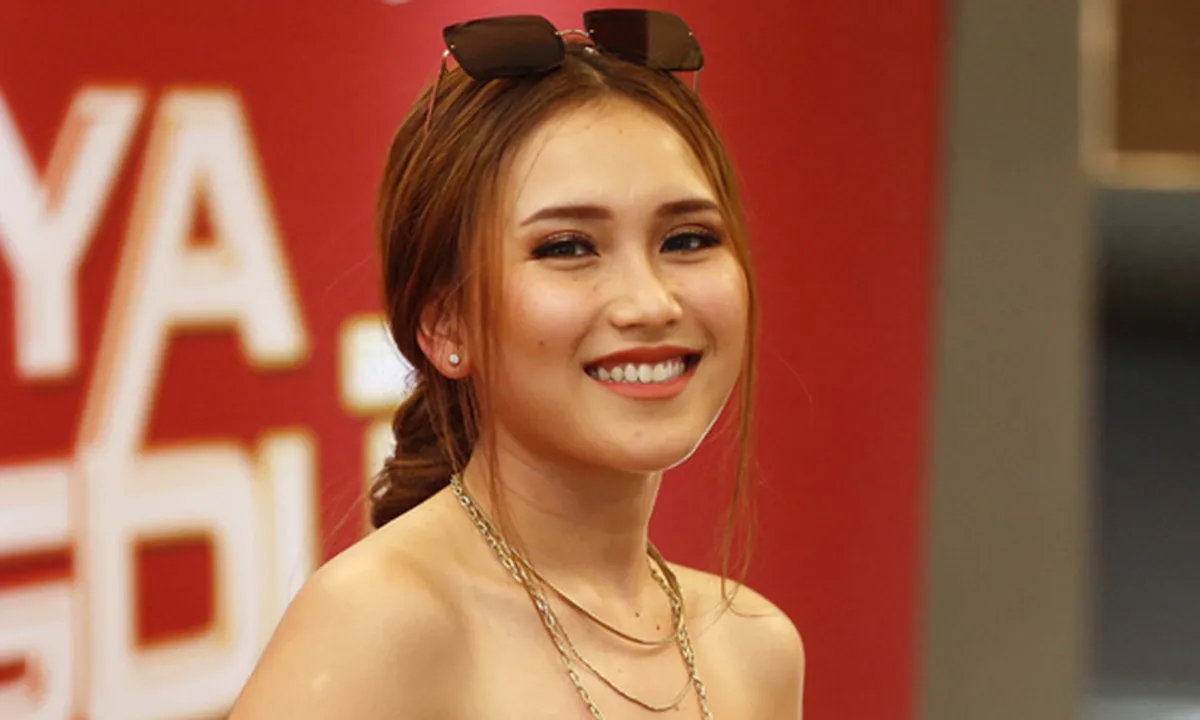 Ayu Ting Ting Ogah Anaknya Jadi Artis Cilik, Ini Alasannya