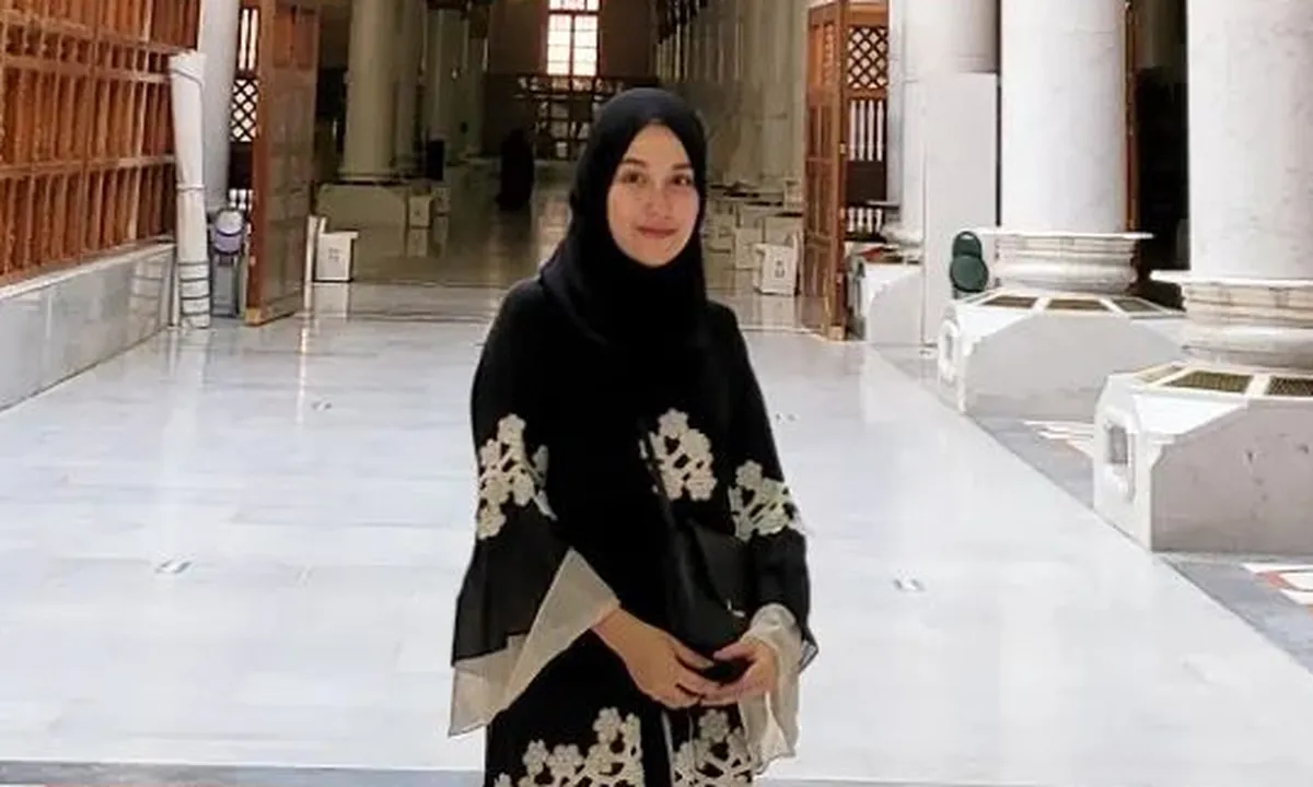 Ayu Ting Ting Ternyata Sempat Sakit Saat Ibadah Umrah, Ini Penyebabnya...