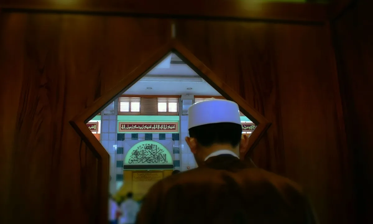 Bacaan Doa Iftitah dan Artinya, Ketahui Juga Hukum Pembacaannya dalam Berbagai Situasi