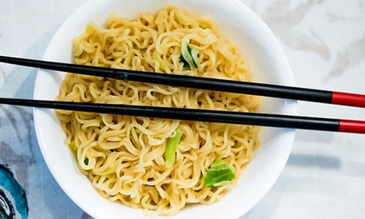 Batasi Jumlah Konsumsi, Ini 7 Bahaya Jika Terlalu Sering Makan Mie Instan