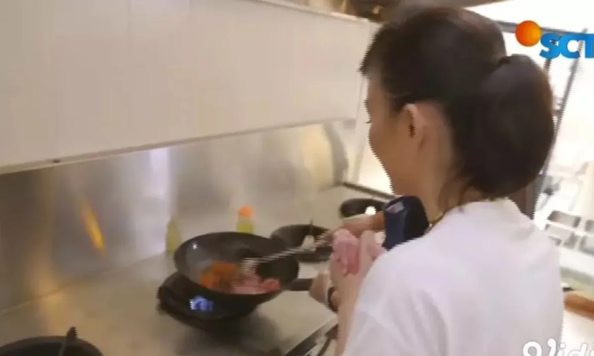 Begini Penampakan Ruang Dapur Agnez Mo, Mirip Restoran Bintang Lima