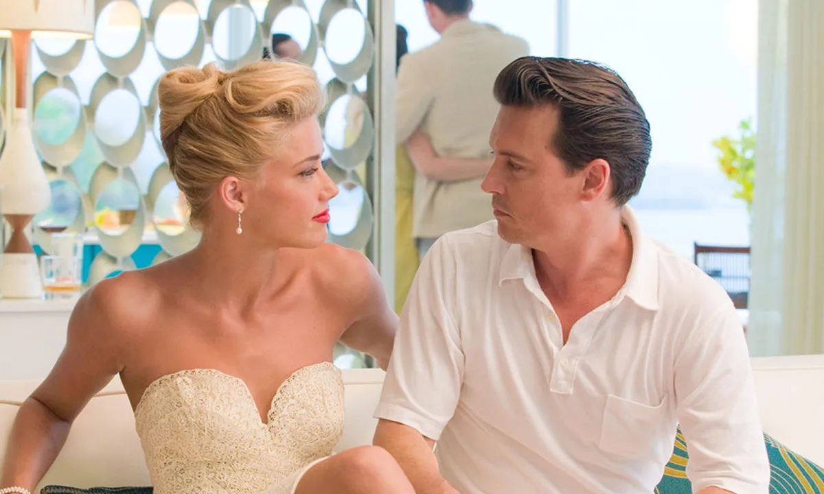 Berawal Dari Affair, Johnny Depp Resmi Lamar Amber Heard