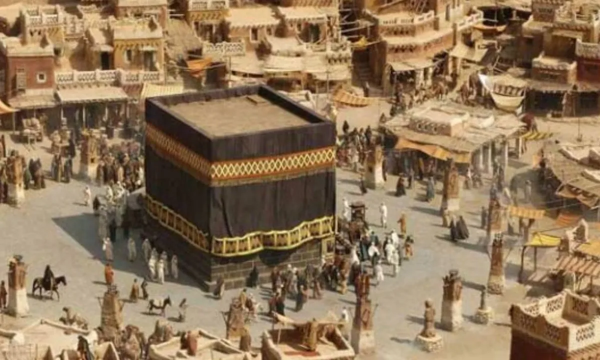 Berhala Terbesar yang Disembah Masyarakat Arab pada Masa Jahiliyah