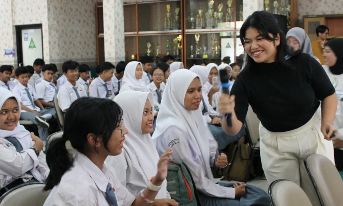 Bernalar Berdaya Edisi Spesial April 2024: 'Apakah Sekolah Masih Penting?'