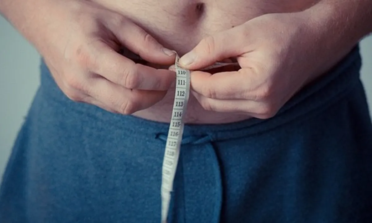 Bisa Ganggu Penampilan dan Kesehatan, Ini 7 Makanan Penyebab Perut Buncit