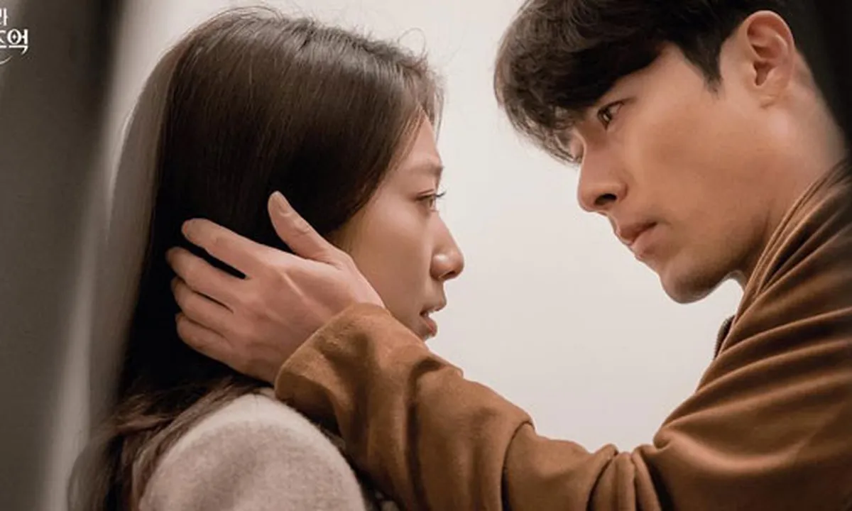 BTS Adegan Ciuman Hyun Bin - Park Shin Hye, Manja di Balik Layar
