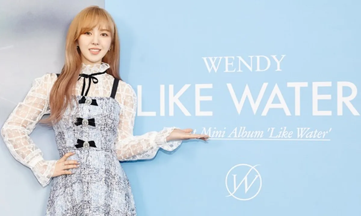 Bukan Cuma Signature Sejak Debut, Ini Makna Warna Biru di Album Solo Wendy Red Velvet