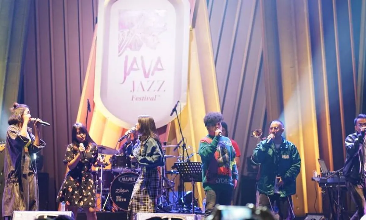 Bukan Toto, Warner Music Project Mencuri Perhatian di Hari Terakhir Java Jazz 2019