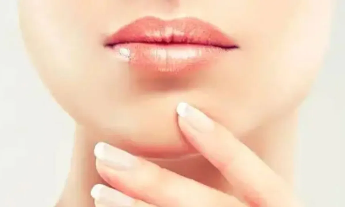 Cara Agar Bibir Merah Muda yang Sehat, Cukup Gunakan Bahan Alami Madu dan Gula!