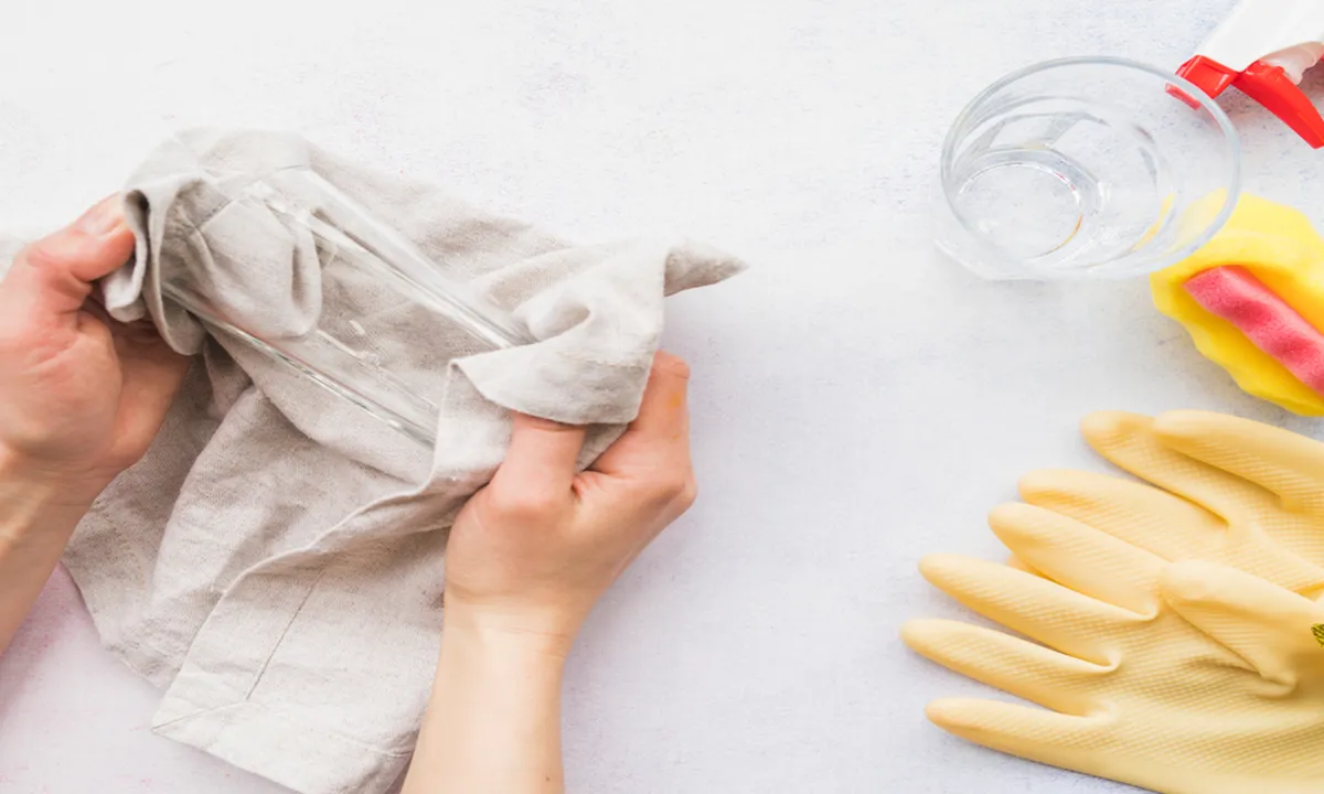 Cara Baru Membersihkan Lap Dapur Kotor Tanpa Pemutih yang Wajib Dicoba