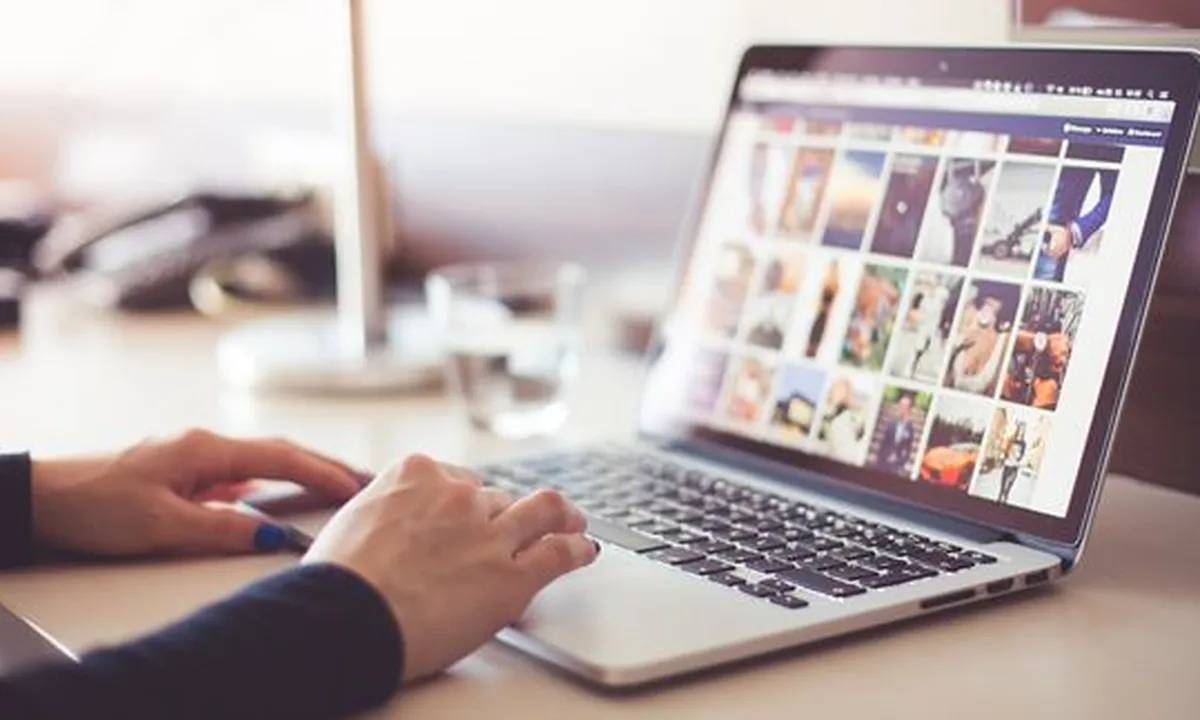 9 Cara Ganti Wallpaper Laptop yang Mudah dan Praktis untuk Pemula