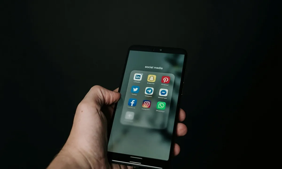 Cara Hapus Iklan di WhatsApp: Panduan Lengkap untuk Pengguna