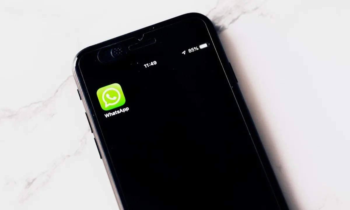Cara Keluar dari WhatsApp Web dengan Mudah dan Aman