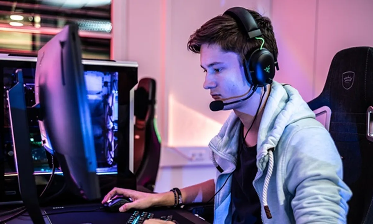 Cara Live Game di FB Melalui PC dan HP dengan Mudah, Perhatian Pula Ketentuannya!