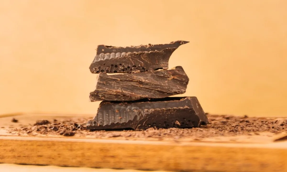 Cara Melelehkan Cokelat Agar Tetap Lembut dan Halus, Simak Triknya