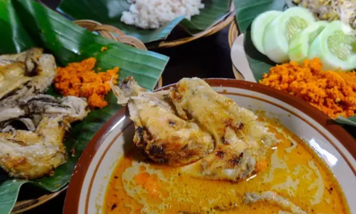 Cara Mengempukkan Ayam Kampung Secara Alami Hanya dengan Satu Daun Istimewa
