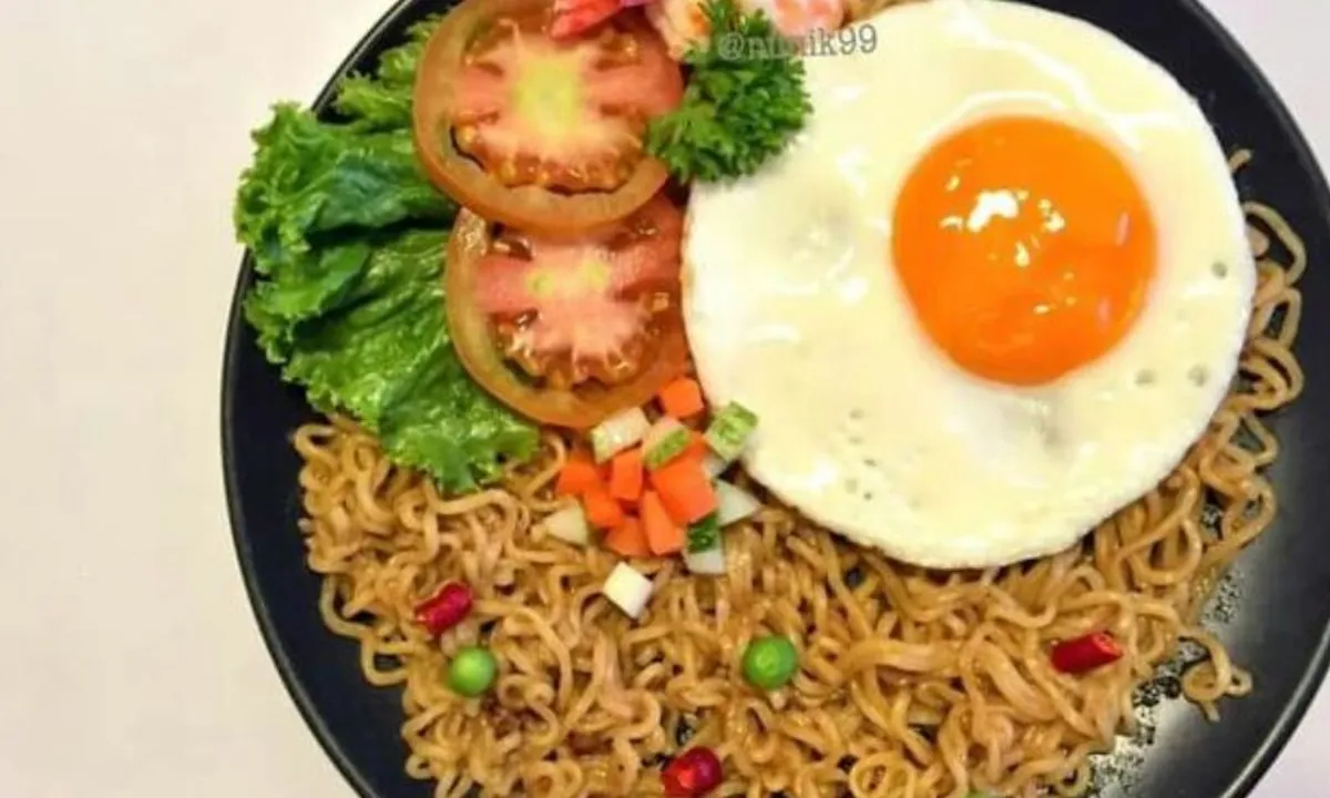 Cara Menghindari Mie Telur Menggumpal Setelah Direbus