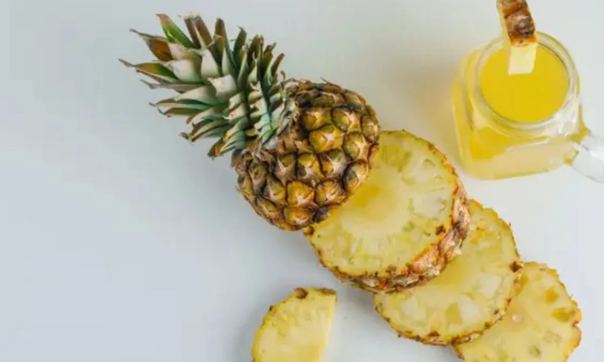 Cara Mengupas Nanas Praktis dan Mudah Tanpa Pisau, Tips Viral Tiktok