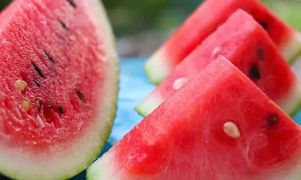 Cara Menyimpan Buah Tetap Segar Berjam-jam Tanpa Es Batu