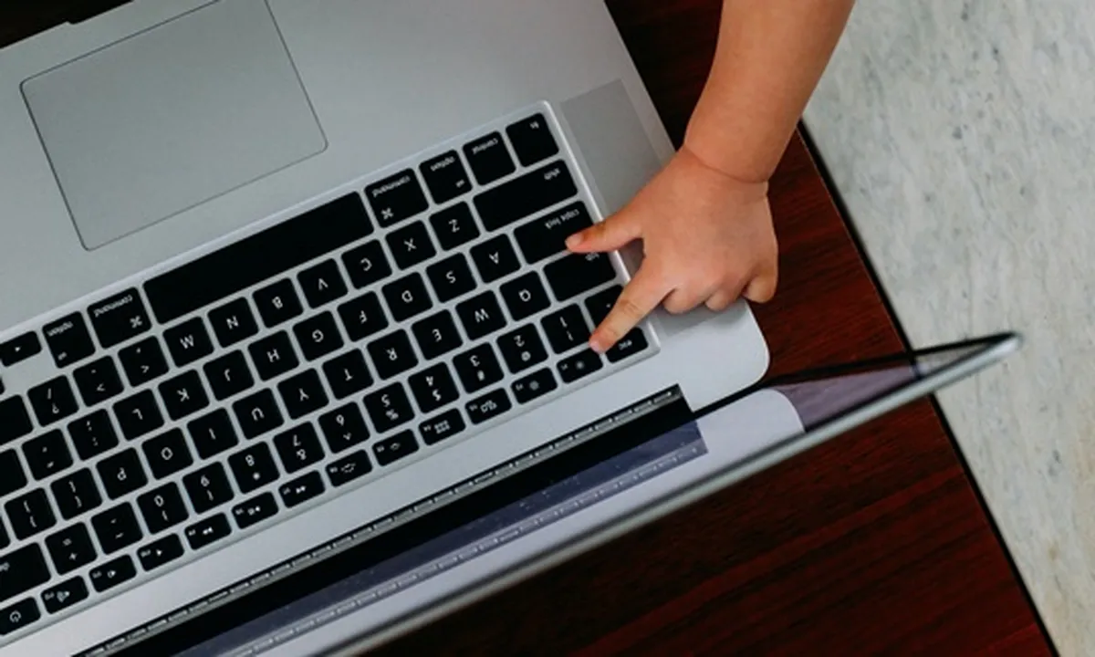 5 Cara Shutdown Laptop dengan Mudah, Ketahui Pula Efek Buruk Tidak Mematikannya