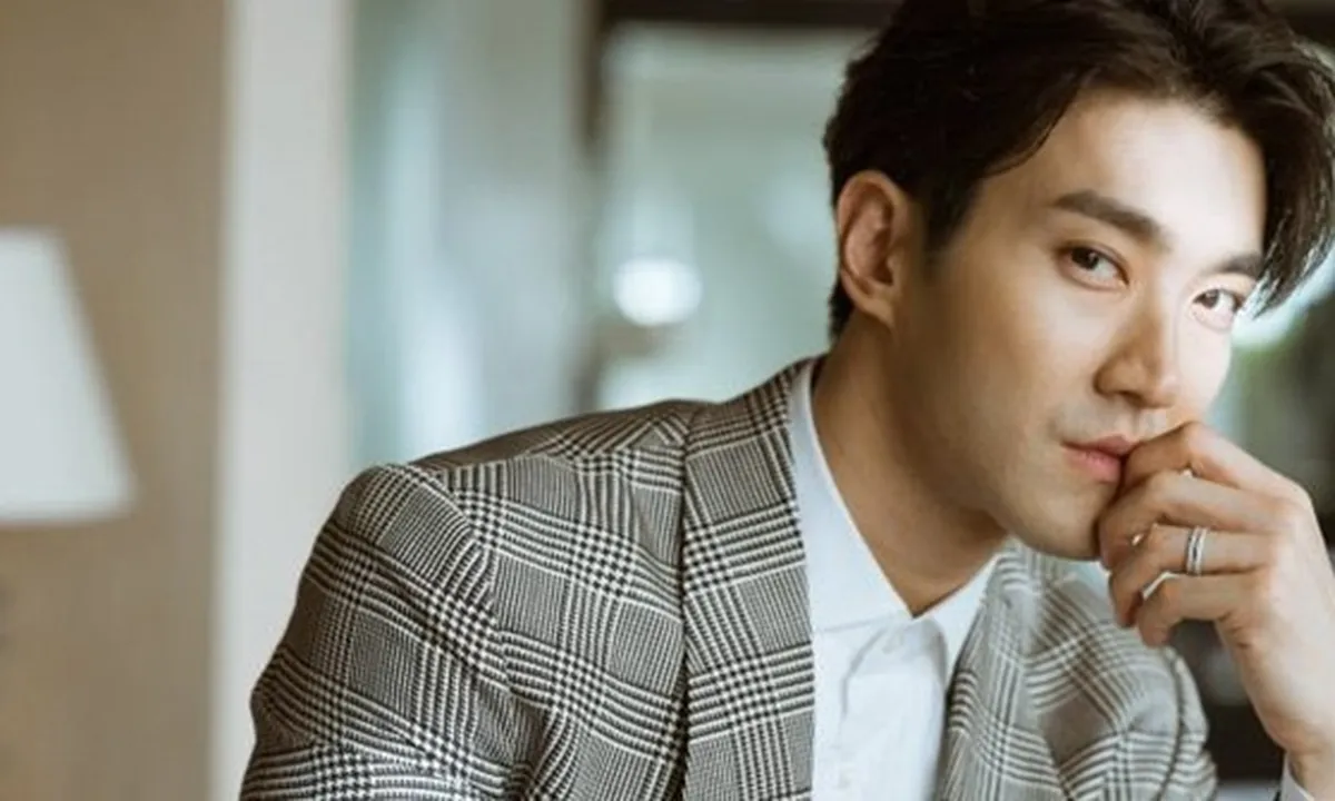 Choi Siwon Konfirmasi Main Drama, Jadi Penipu Demi Nikahi Pacar
